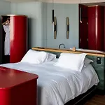 Atlantic 4*