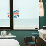 Atlantic 4*